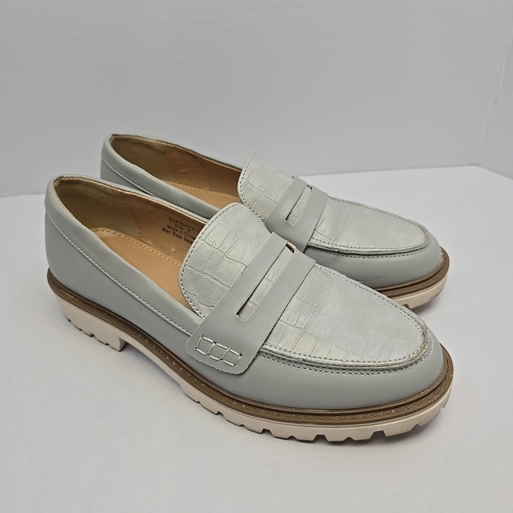 Brinley Co. Women’s Tru Comfort Foam Loafer in Gray Size 8